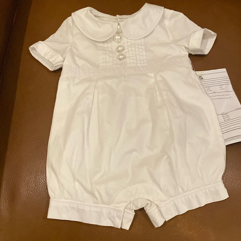Janie and jack white onesie size 0-3 months